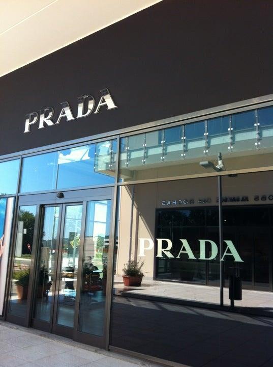 Prada Outlet