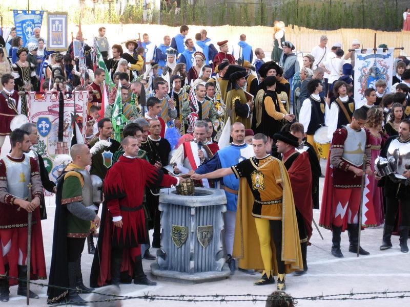 Associazione Ente Manifestazioni Storiche Contesa Del Secchio